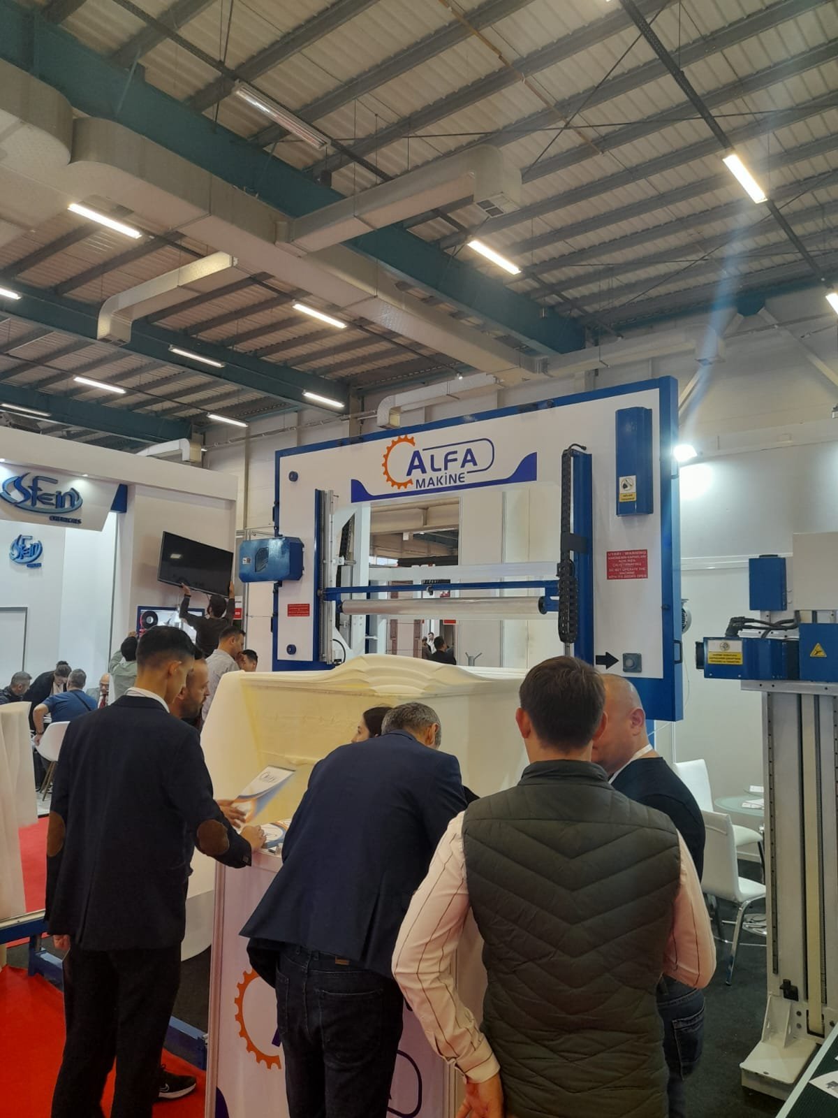 İstanbul İntermob Mobi̇lya Maki̇naları Ve Yan Sanayi̇ Fuarı 2022